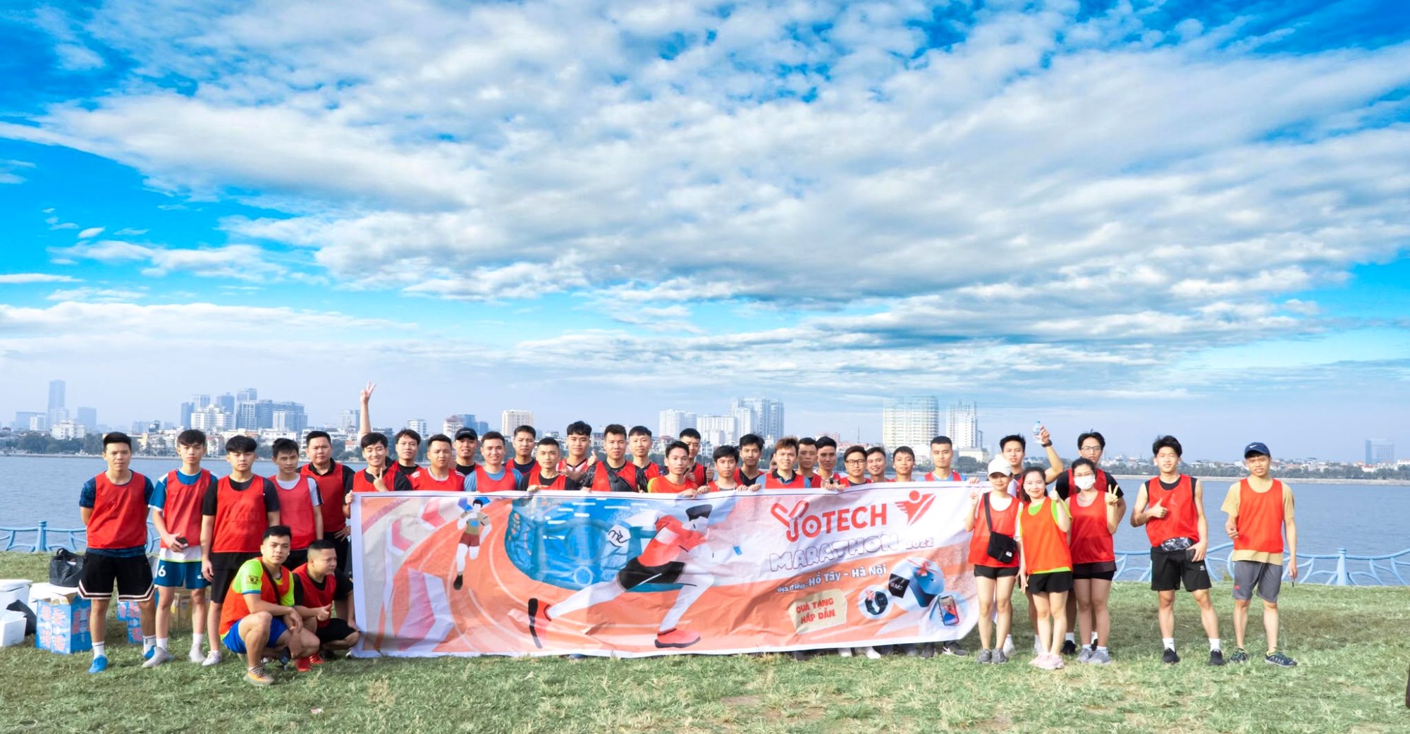 Yotech Marathon Hồ Tây